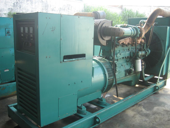饶平租赁发电机- 发电机碳刷磨损的原因是什么