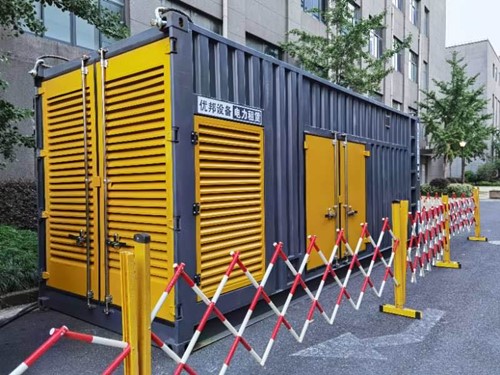 饶平如何使用转速表检查发动机的转速？