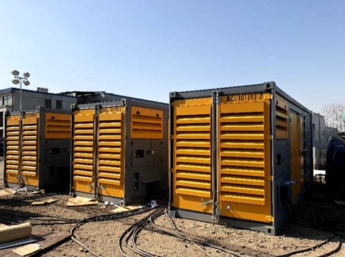 饶平防冻液的气味异常可能是由哪些原因导致的？