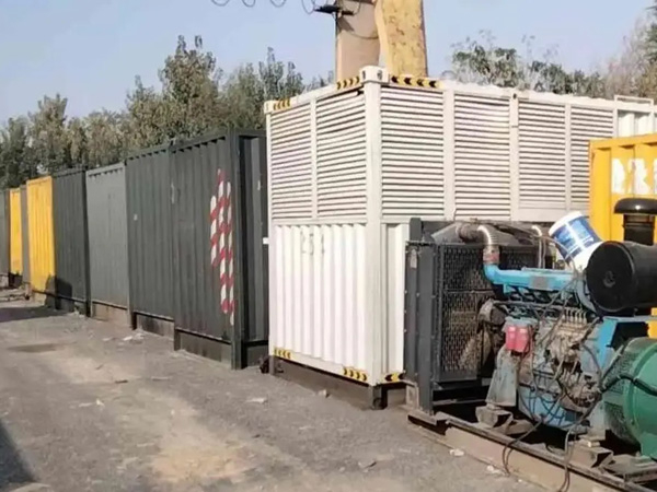 饶平200KW柴油发电机机组每小时油耗是多少？