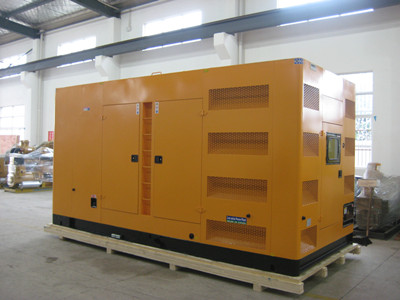 饶平不同类型的发电机组在冬季保养时的注意事项有何差异？